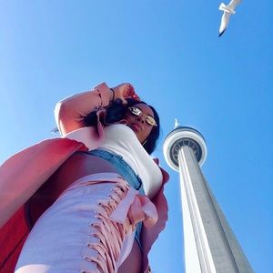 Meet your Posher, Gailia